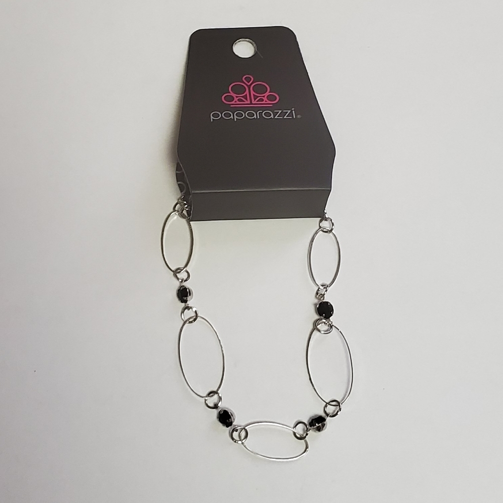 Paparazzi Top Class Bracelet
